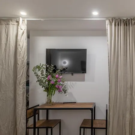 Appartement Guesthost - Comfy X2 - Trastevere District! Rome