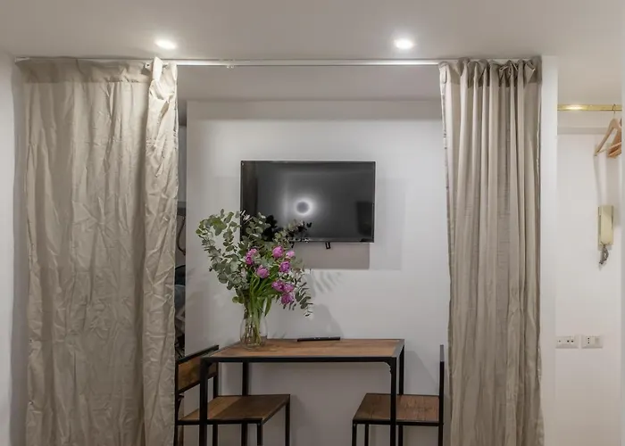 דירה Guesthost - Comfy X2 - Trastevere District! רומא